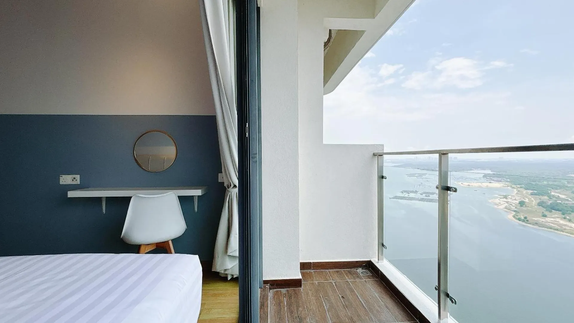 Apartamento Scenic Country Garden Danga Bay By Lions Bay Johor Bahru 0*,  Malasia